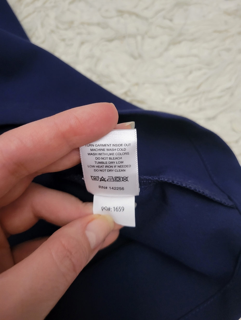 Figs Chisec Three Pocket Scrub Top Sz Large Navy Blue - Picture 10 of 12